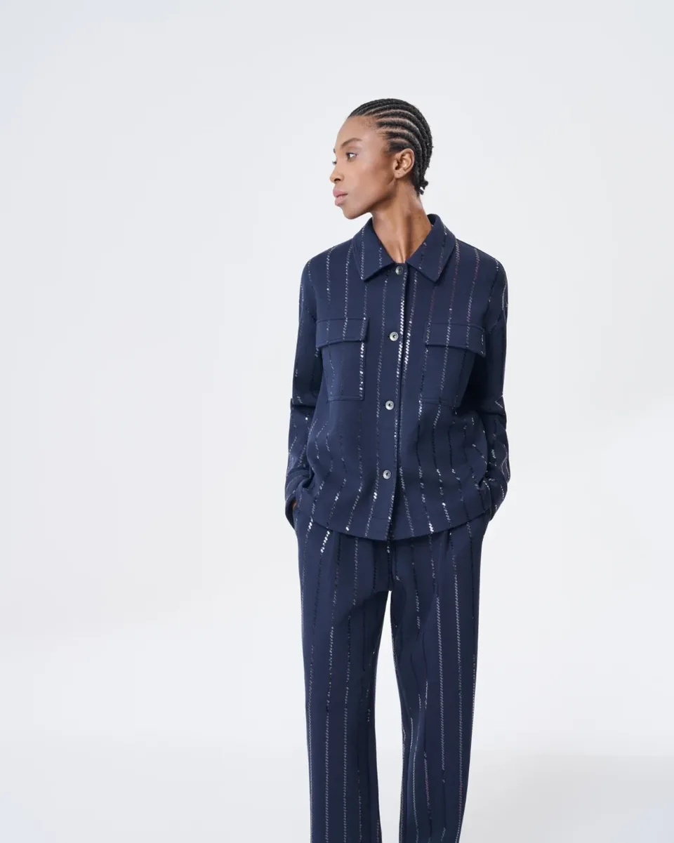 Giacca blu navy con bottoni