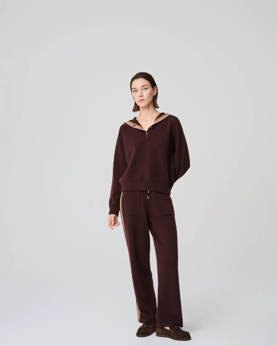 Maglia bordeaux con cappuccio