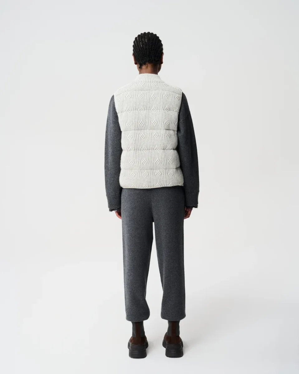 Gilet imbottito color perla