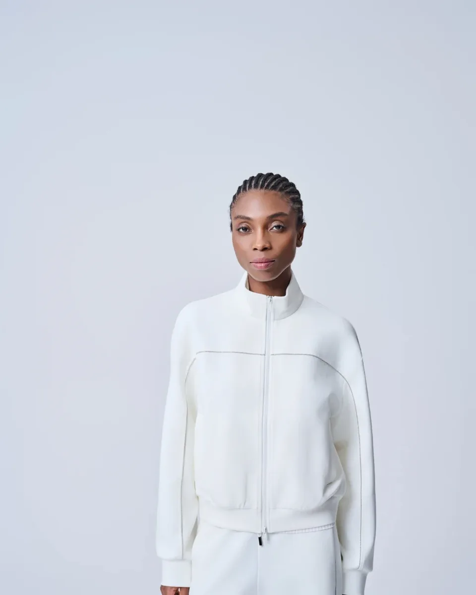 Giacca in maglia bianca con zip frontale