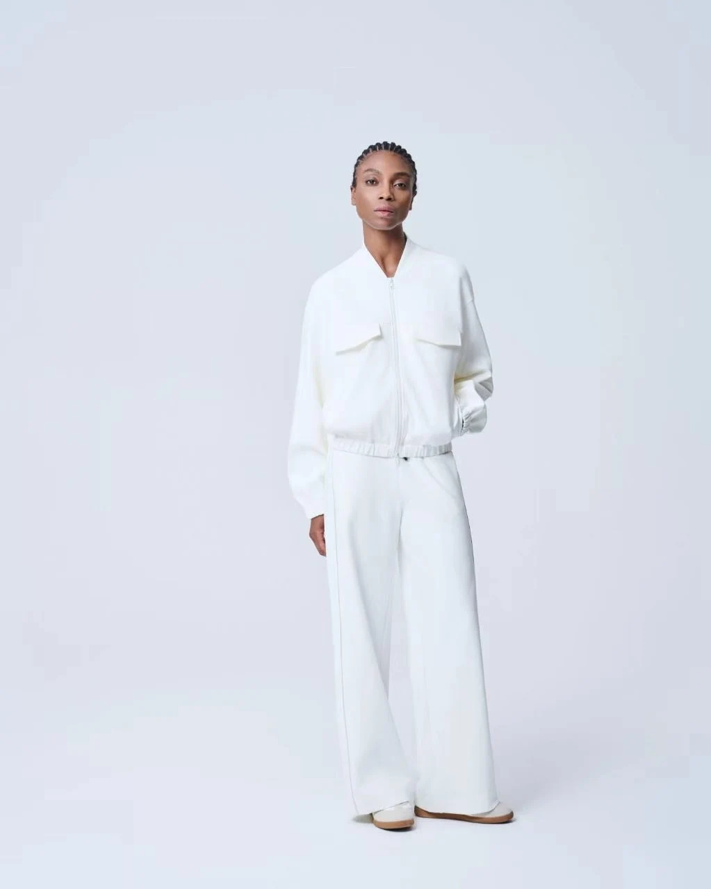 White shirt look, View 1